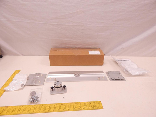 GCX GEM-0013-39 GE CARESCAPE F5/C1-CPU HORIZONTAL CHANNEL MOUNT/COUNTERTOP MOUNT T74826