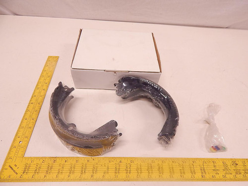 FB0952 BRAKE SHOES T74942