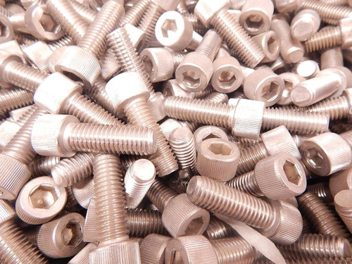 LOT OF 200 MCDONNEL DOUGLAS MS16995-96 SCREWS T77008