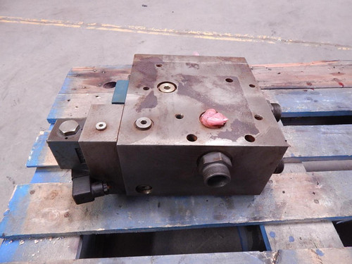 BOSCH 081WV06P1V1010WS024/00D0 0 611 402 450 HYDRAULIC UNIT