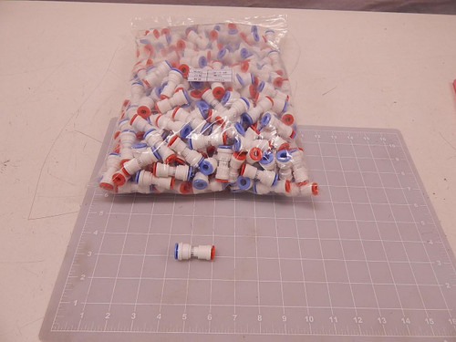 LOT OF 350 QC-S-4B COUPLER T80231