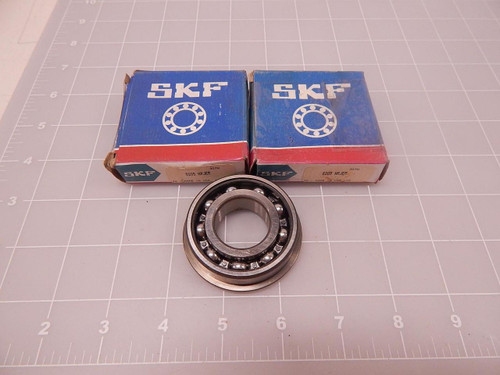 LOT OF 2 SKF 6205 NRJEM ROW BALL BEARING T80603