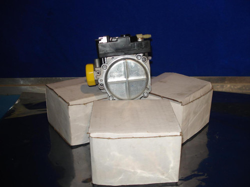 4 GEMINI 36G55 214 TWO STAGE GAS VALVE T6213