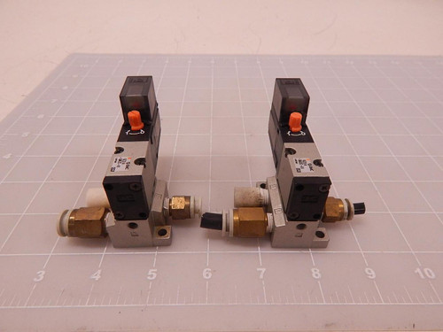 LOT OF 2 SMC VZ314-5MZC-01 SOLENOID VALVES T83457