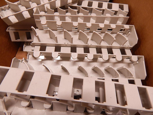 LOT OF 48 ALCATEL 3FE26709AAAA 3FE26709AAAAHCZZA VERTICAL PLASTIC ARAM-D T84002