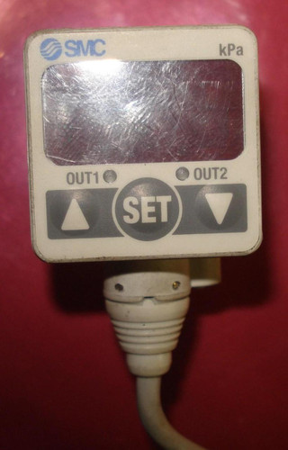 SMC ZSE40-01-62L HIGH-PRECISION DIGITAL PRESSURE SWITC T6301
