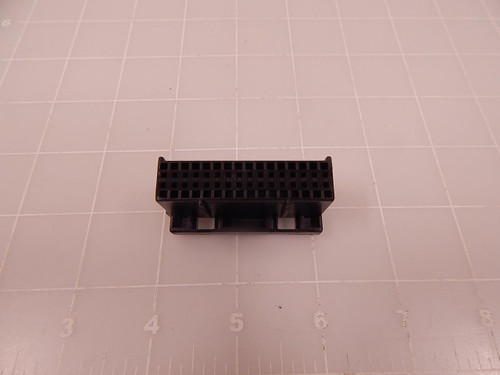 LORENTSON MANUFACTURING CO INC. 12045575 AUTOMOTIVE CONNECTORS 32P F BLK CONNECTOR MP 100 SERIES 5AMPS T84490