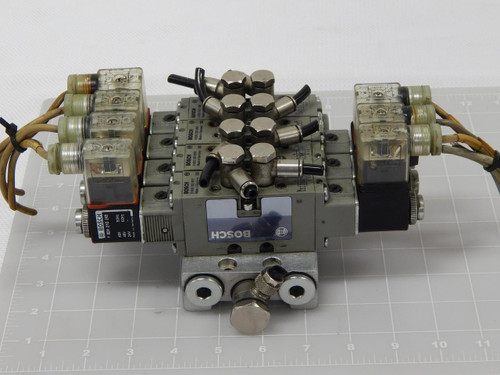 LOT OF 4 BOSCH 0820022602 SOLENOID VALVES W/ MANIFOLD T85710