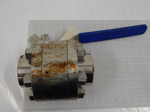 VOLK V3L6FP08SW-2 FLOW CONTROL VALVE F316L CLASS 600