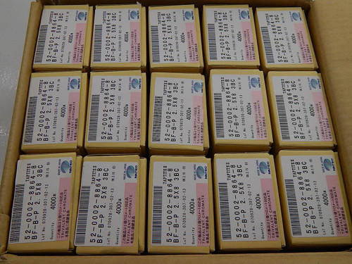 LOT OF 60000 NATEC 52-0002-8864-8 070928-307-02-04 SCREWS