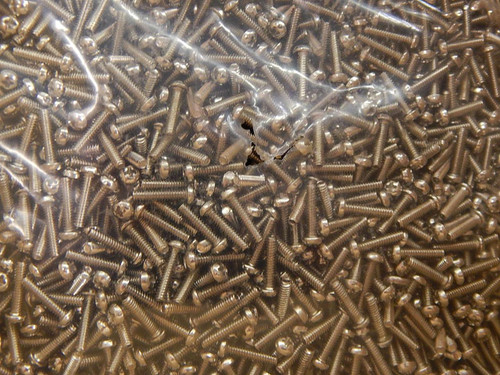 LOT OF 6000 12600-00045 ELTX0639 4-1/2 STEEL MACHINE SCREW T87814