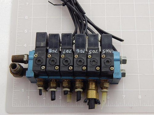 LOT OF 6 MAC 45A-SA1-DAAJ-1KA SOLENOID VALVE W/ MANIFOLD T87960