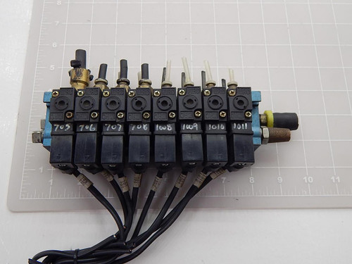 LOT OF 8 MAC 45A-SA1-DAAJ-1KA SOLENOID VALVE W/ MANIFOLD T87966