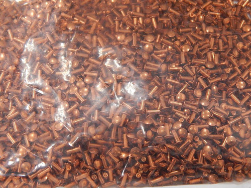 LOT OF 1000 FASTENAL 10173-01443 RIVETS T90171