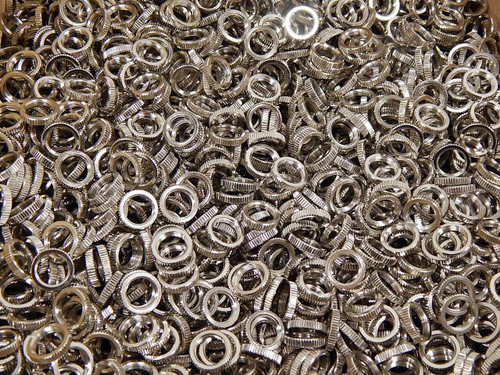 LOT OF 6500 10173-01470 NUTS T90190