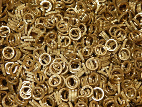 LOT OF 4000 10173-01470 NUTS T90191