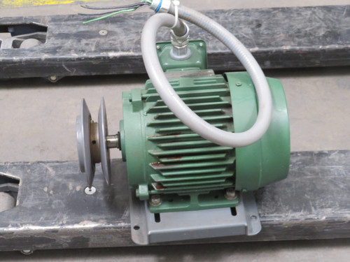 Toshiba  B0016FLF2AYH  Premium Efficiency 3 Ph Motor EQP III TEFC 1 HP IKH  For Sale