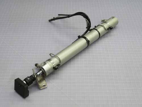 SMC  CDG1LN32-300-A93L    For Sale