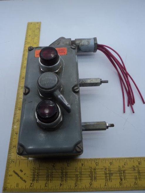 SQUARE D KY-3  CONTROL STATION 600VAC T17134