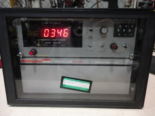 IRCON 6000 SERIES MODLINE PLUS INFRARED THERMOMETER
