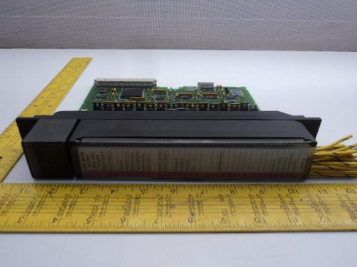 GE FANUC D4C7A2 OUTPUT MODULE 24/48VDC 0.5A/PT PILOT DUTY T17344