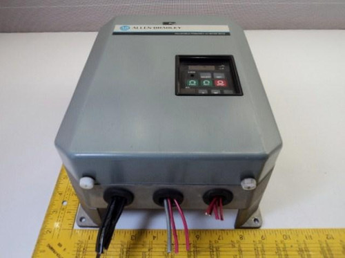 ALLEN-BRADLEY 1333-YAB SER D ADJUSTABLE FREQUENCY AC DRIVE 3PH 3.6KVA 460/415/380 4.5AMPS T16366