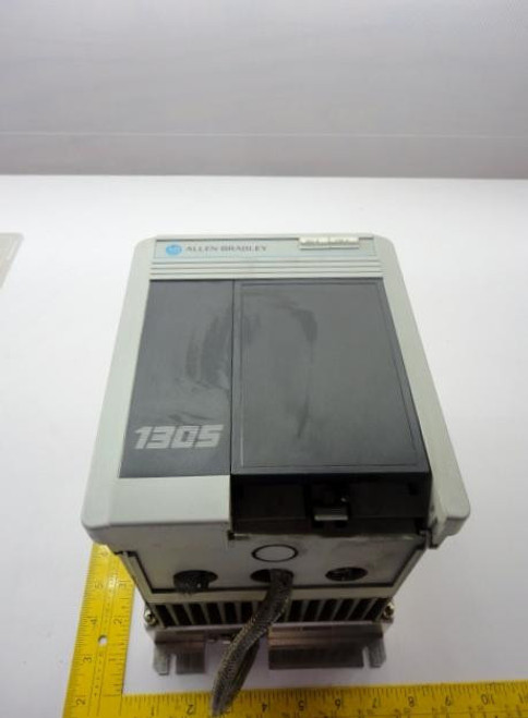ALLEN-BRADLEY 1305-BA04A SER C AC VARIABLE SPEED DRIVE 380-460V 4A MOTOR: 1.5KW/2HP A 1 T16352