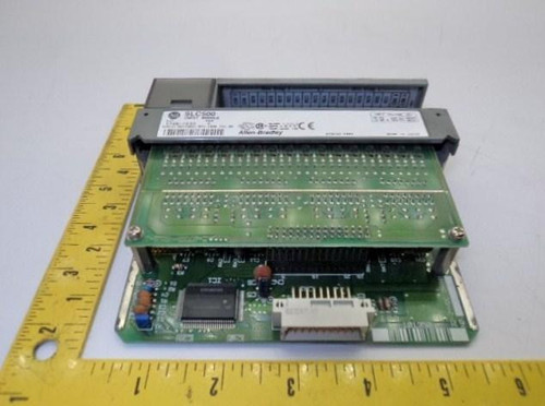 ALLEN-BRADLEY 1746-IB32 SER C SLC 500 INPUT MODULE 15-30VDC T16466
