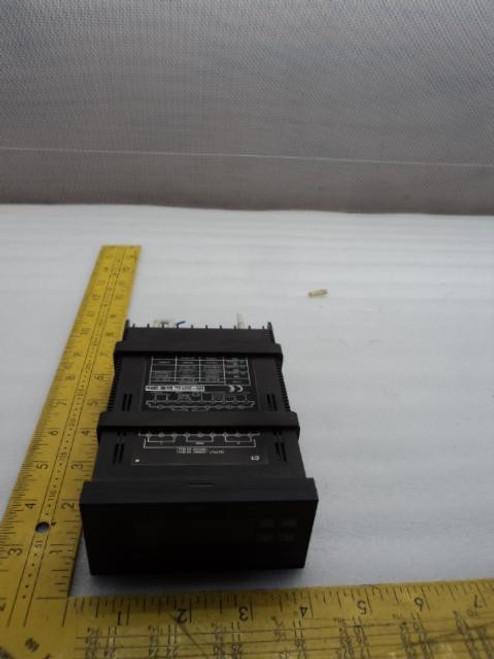 OMRON K3TX-VD21A-C1 DIGITAL PANEL METER T20125