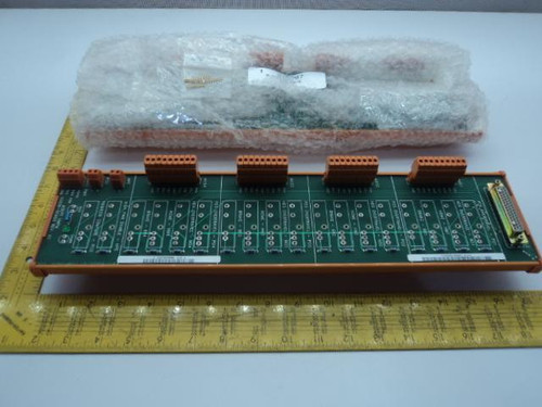 ADEPT TECH 10330-00450 REV X1 VMPM MACHINE PANEL INTERFACE SP-0S3-18 T17008