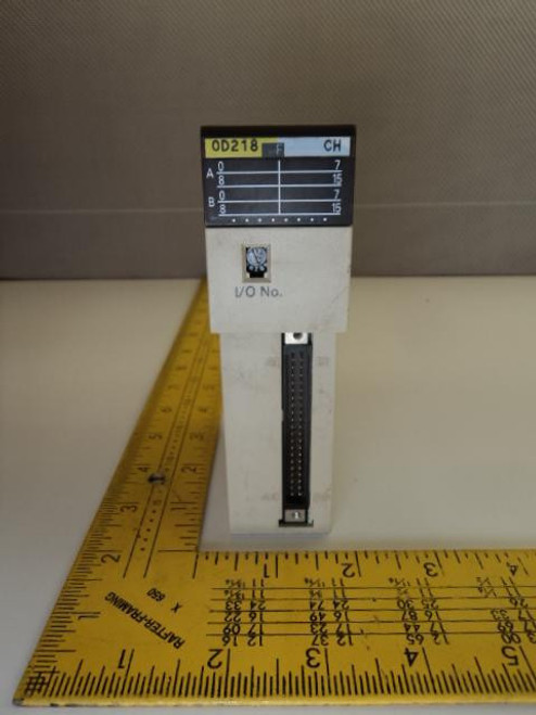 OMRON C200H-OD218 OUTPUT UNIT MODULE T15070