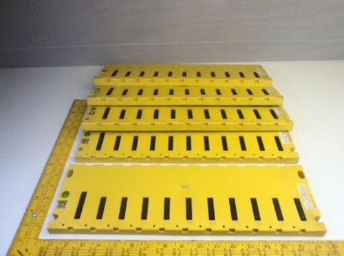 5 FANUC LTD. A03B-0807C001 I/O MODULE BASE UNIT 10SLOT ABU10A LOT T13559