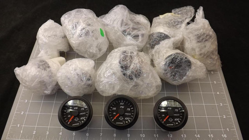 1 LOT OF 12 DATCON-MAXIMA TECHNOLOGIES 115004 OIL PRESSURE GAUGES 0-100PSI T21693