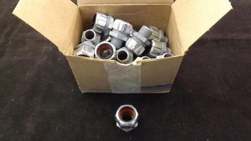 1 BOX OF 25 UNITS OF T&B 2525 1/2" STRAIN RELIEF CORD CONNECTOR STRAIGHT T21823