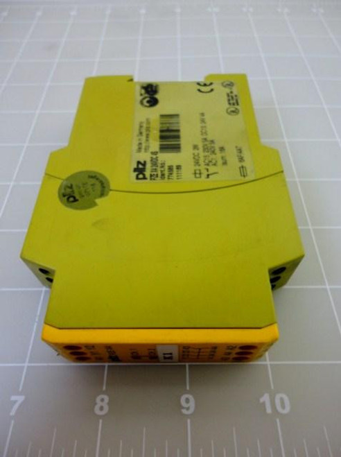 PILZ PZE X4 774585 MODULE SAFETY EXPANSION RELAY OUT W/ FEEDBACK 24VDC 4S 2W T15261