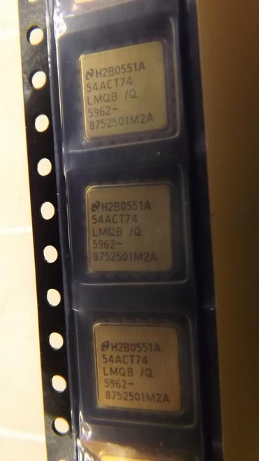 NATIONAL SEMICONDUCTOR 54ACT74  DUAL D-TYPE POSITIVE EDGE-TRIGGERED FLIP-FLOP CHIP T24951