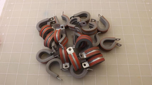 LOT OF 21 JM 44LC39S108RG CLAMP LOOPS T30029