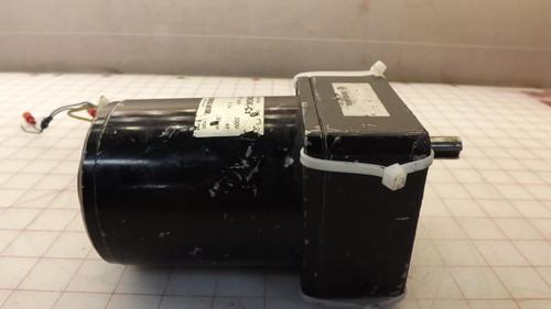 ORIENTAL MOTOR 5RK40RGK-C2 REVERSIBLE MOTOR W/ GEAR HEAD T32309