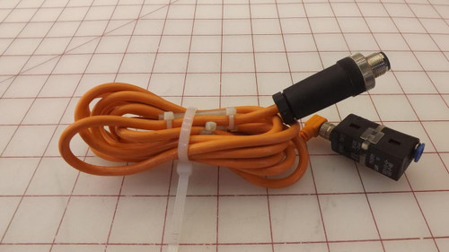 FESTO 527461 TN72 PN1BRM SDE5-V1-0-Q6E-P-M8 PRESSURE SENSOR T30524