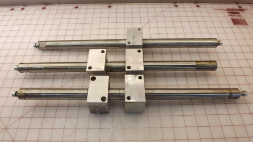 LOT OF 5 SKF LHBR 25 BEARINGS W/ (3) 19'' CNC LINEAR SLIDE RAILS LOT OF 5 SKF LHBR 25 BEARINGS W/ (3) 19'' CNC LINEAR SLIDE RAILS