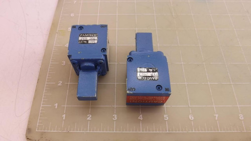 LOT OF 2 PAMTECH PYD023 WAVEGUIDE CIRCULATOR ISOLATOR T34168