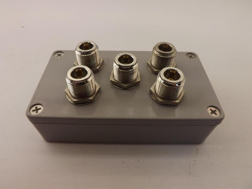 HYPERLINK TECHNOLOGIES SC5804 4-WAY SPLITTER/COUPLER T39861