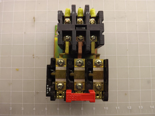 SQUARE D 8911 H0-33 MOTOR CONTROL STARTER T45668