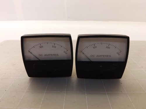 LOT OF 2 94-433-18 DC AMPERES GAUGES T47946