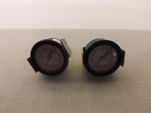 LOT OF 2 MARSH PSI GAUGES T47765 LOT OF 2 MARSH PSI GAUGES T47765