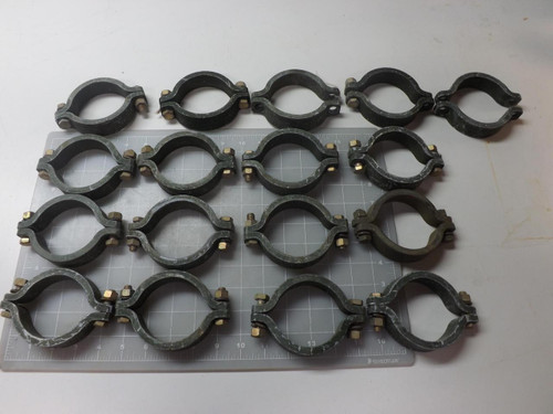 LOT OF 17 53711-5830126 CLAMPS T50268