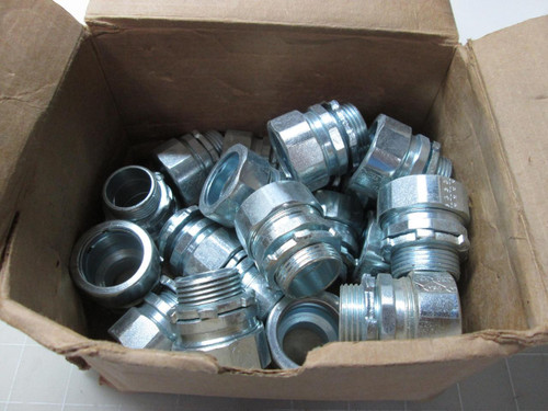 LOT OF 25 THOMAS & BETTS HC 402 3/4'' THREAD LESS CONNECTORS T52037