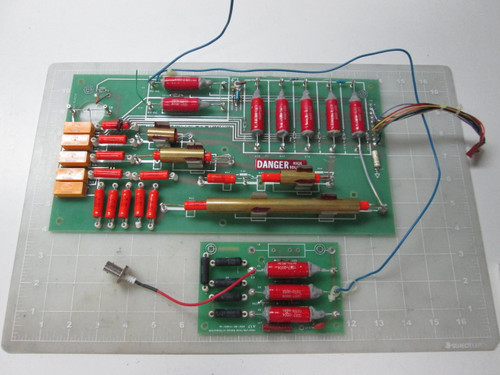 55102961M 35402951R 89-11303-1A 89-11300-1A HIGH VOLTAGE ATTENUATOR BOARD T53680 55102961M 35402951R 89-11303-1A 89-11300-1A HIGH VOLTAGE ATTENUATOR BOARD T53680