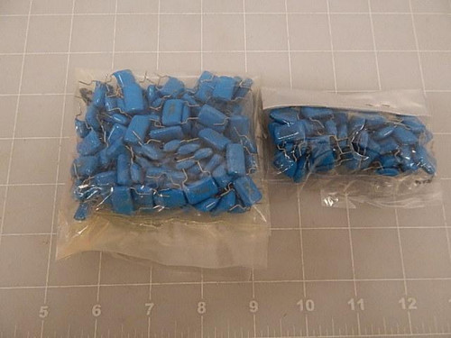 LOT OF 139 24095740 CAPACITORS T58553