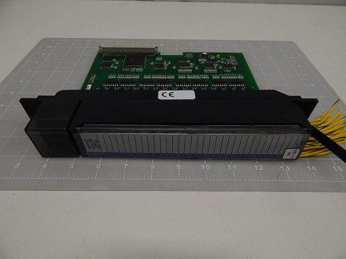 GE FANUC IC697MDL750 44A726758-002R02 44A751328-G01 44A751329-001R02/2 OUTPUT MODULE T59782